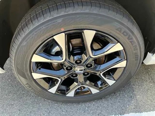 Honda ZR-V Z – 2026 Pearl image 3