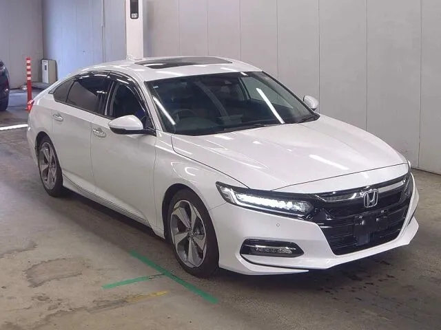 Honda Accord EX Pearl White – 2020