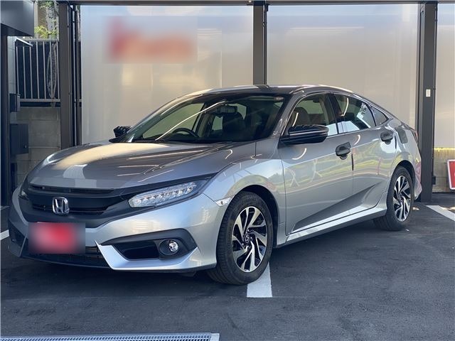 Honda Civic Sedan Silver – 2020 image 2
