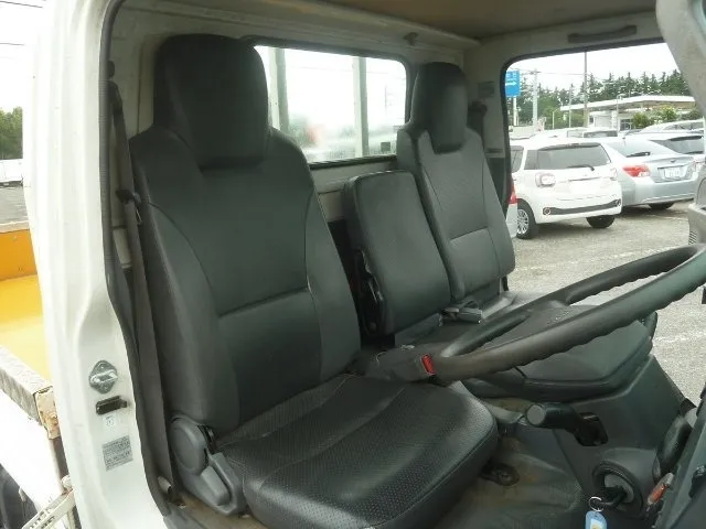 Isuzu Elf White – 2017 image 5