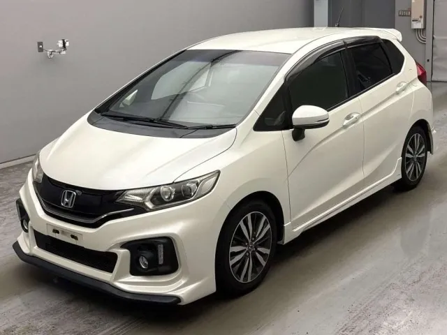 Honda Fit  White – 2014