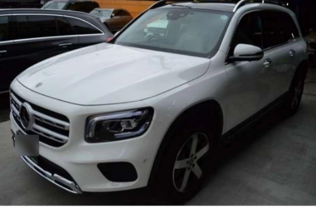 Mercedes-Benz GLB-180 White 2021 image 5