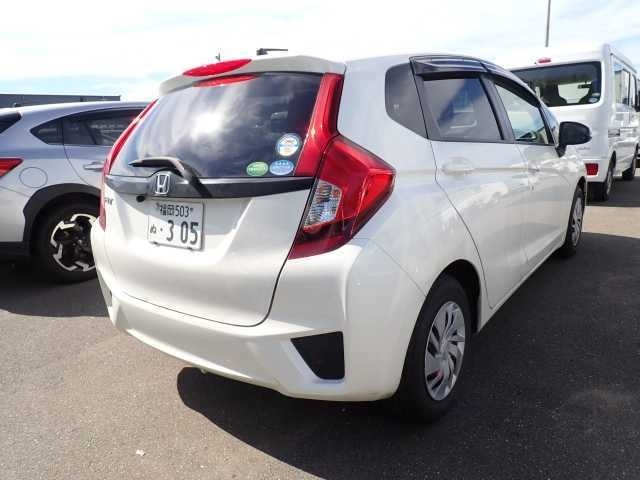 Honda Fit  White – 2015 image 6