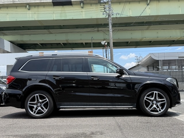 MERCEDES-BENZ GLS Black 2016 image 7