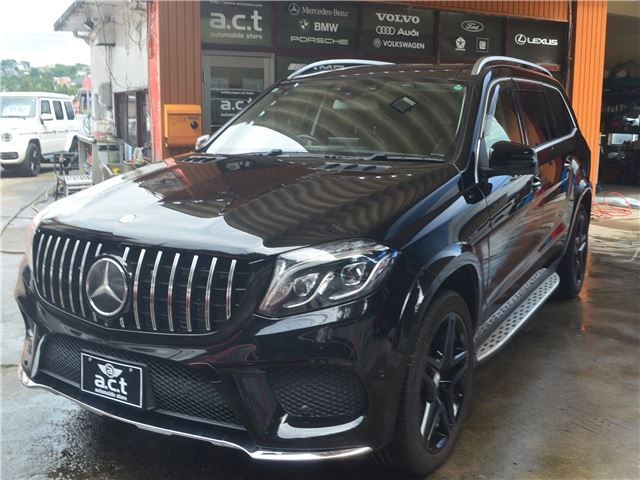 MERCEDES BENZ GLS Black image 4