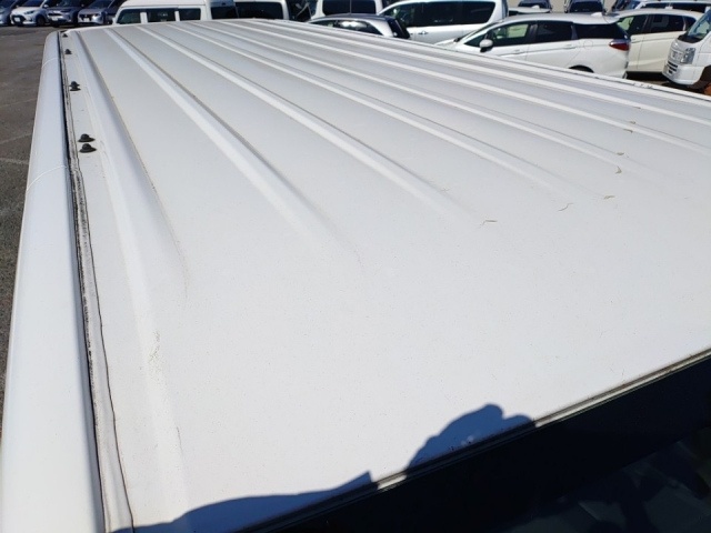 NISSAN CARAVAN VAN 2014 (4WD) image 6